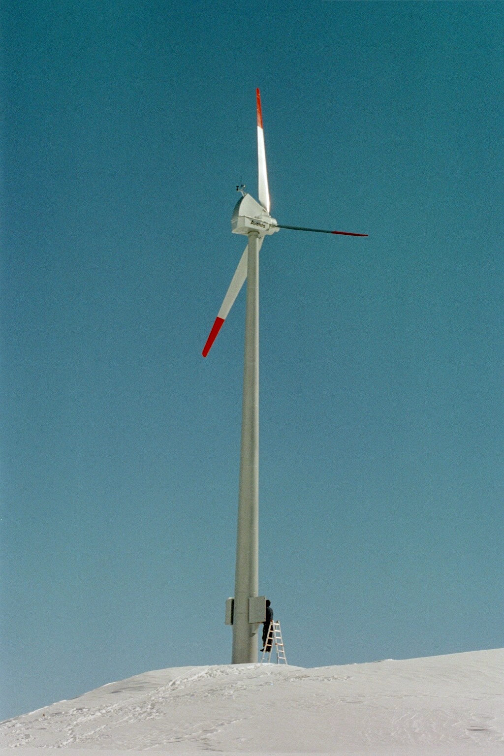 kleine horizontale Windanlagen mit 10kW, 15kW, 20kW, 30kW Windräder, Windenergieanlage